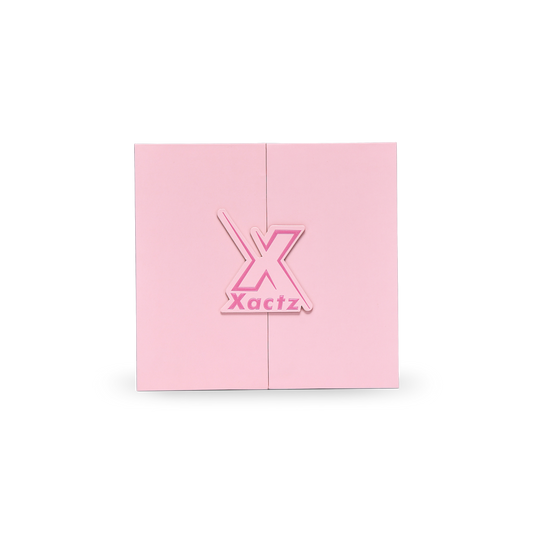 Coffret cadeau de luxe rose haut de gamme avec couvercle à charnière, estampé à l'or rose et intérieur à trois compartiments